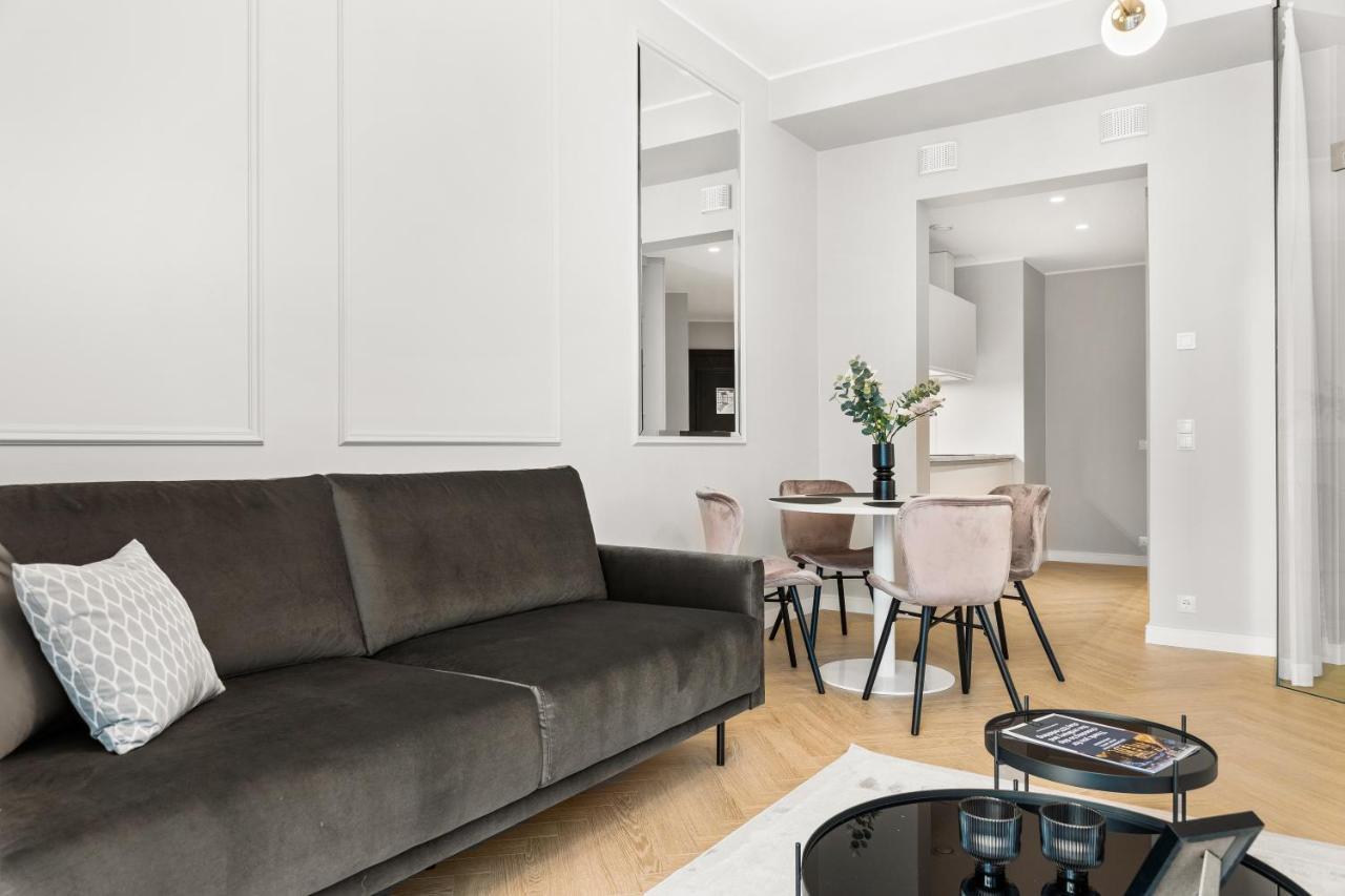 Bob W Ambassador Apartman Tallinn Kültér fotó